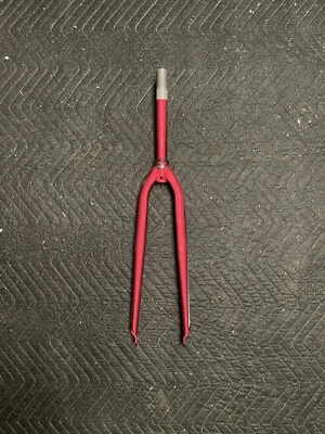 GMC 1” x 7 5/8” Threaded 700C Hybrid Bicycle Fork (Red) - Image 1 of 3