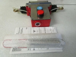 New! Telemecanique Switch Dual Safety Stop Emergency XY2CEDA196H7 660.124970 - Picture 1 of 10