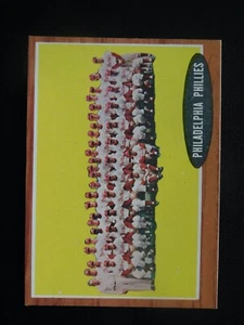 1962 Topps Baseball Card #294 Phillies Team (NM+) - Picture 1 of 2