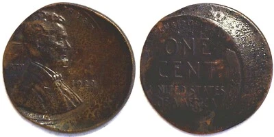 1920 1C Lincoln Cent Struck Off Center Mint Error UNC Details Obverse Damage - Image 1 of 3