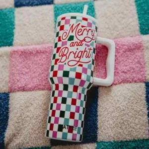 KATYDID MERRY & BRIGHT CHECKERED TUMBLER CUP W/HANDLE & STRAW-WHITE-BRAND NEW!! - Picture 1 of 3
