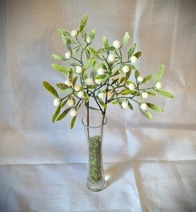 Artificial Flowers Mistletoe Christmas Bouquet Plants Spray Fern Ivy Festive - Picture 1 of 17