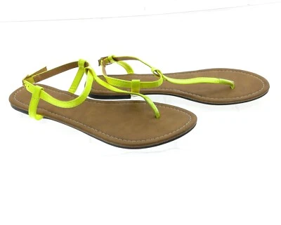 Charlotte Russe Womens Casual Flat Yellow Sandals Open Toe Size 9 Flip Flop - Image 1 of 4