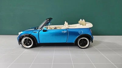 Maisto 1:24 Mini Cooper Cabrio Custom Diecast Model Car RARE - Image 1 of 4
