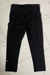 Lululemon Fast Free Crop *Nulux 19" in Black - Size 6 - Picture 1 of 9