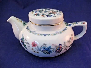 SMALL TEAPOT BY ANDREA BY SADEK - MADE IN JAPAN - LOVELY FLORAL DESIGN - Picture 1 of 9