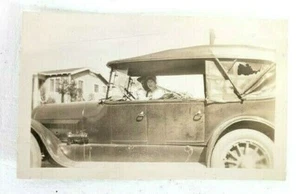 Original Photograph 1920s Studebaker and Family 3x5 - Picture 1 of 5