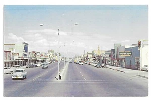 Antigua postal de Mesa, Arizona, escena de la calle principal mirando hacia el este - Imagen 1 de 2