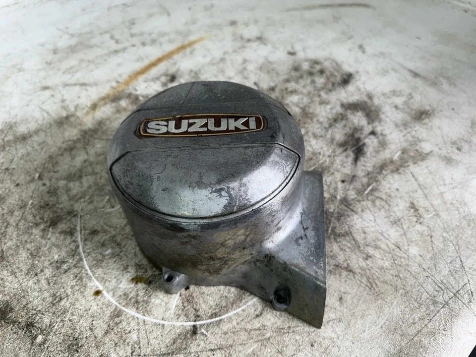 Cubierta magnética del estator Suzuki GT185 1973-1978 Foto 1 de 4