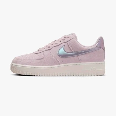 $130 WOMENS NIKE AIR FORCE 1 ’07 SE SUEDE SIZE 9 HJ4401 001 NEW - Image 1 of 4