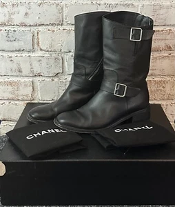Chanel Black Leather Side Zip CC Logo Moto Boots Sz 39 US 9 100% Authentic - Picture 1 of 23