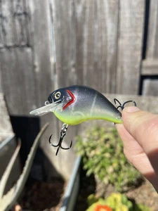 Billete cuadrado pintado personalizado estilo manivela S Crankbait neón fantasma - Imagen 1 de 4