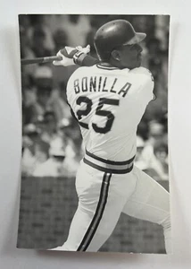 Bobby Bonilla (1989) Pittsburgh Pirates Vintage Baseball Postcard PCPP - Picture 1 of 2