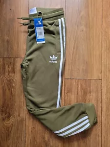 Junior Boys Adidas Track Pants 3 stripe Joggers Trouser Fleece - Picture 1 of 5
