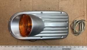 Vintage Universal Coach Plastic Amber Directional Lamp Assembly Gasket Included - Picture 1 of 6