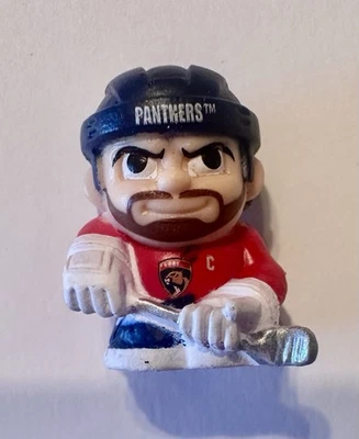 2025-26 NHL Teenymates Edición de Adviento Aleksander Barkov Florida Panthers Foto 1 de 2