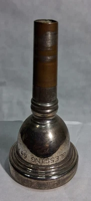 Boquilla trombón Blessing 6 1/2 AL vástago pequeño 3 1/8" de alto Foto 1 de 4