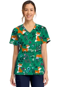 Cherokee Prints Women's Print V-Neck Top CK856 WIFX Wild Fox Free Ship - Picture 1 of 5