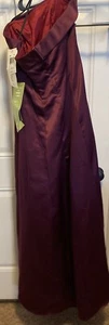 URBAN GIRL NITES: Formal Burgundy Gown , Strapless Dress Sz 9/10 BNWT , FS - Picture 1 of 4