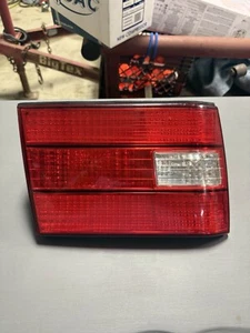 ✅97-00 LEXUS LS400 DRIVER LEFT INNER TAIL LIGHT TAILLIGHT LAMP  OEM - Picture 1 of 6
