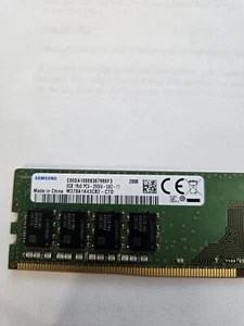 Samsung 8GB DDR4 PC4-2666V-UA2-11 1Rx8 Memory M378A1K43CB2-CTD - Zdjęcie 1 z 3