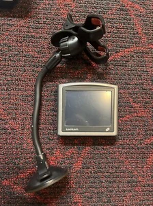 TOMTOM One 4N00.005 GPS NAVIGATOR BLUETOOTH N14644 Bundle W/dash Mount - Picture 1 of 4