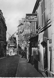 Postcard France Paris and its Wonders: Montmartre "Moulin de la Galette" - Picture 1 of 2