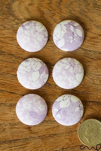 6 Handmade Japanese Floral Pattern Fabric Button FLAT BACK NO LOOP Craft 25mm - Picture 1 of 6