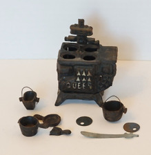 Vintage Queen black cast iron miniature stove set salesman sample toy