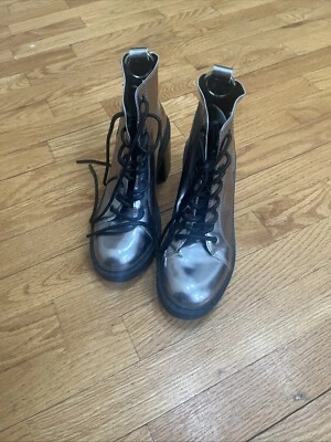 Dolce Vita Platino Color Plata Con Cordones Estilo Combate Botas Mujer Talla 7 Foto 1 de 4