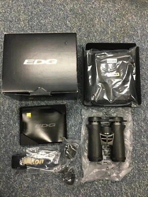 Nikon EDG II 10x32 Binoculars Latest Gen 2 Model in Box - Excellent Condition - Image 1 of 4