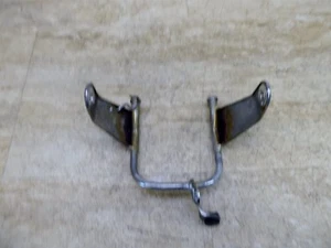1981 Yamaha Maxim XJ650 Y710. fork ears headlight mounts brackets - Picture 1 of 8