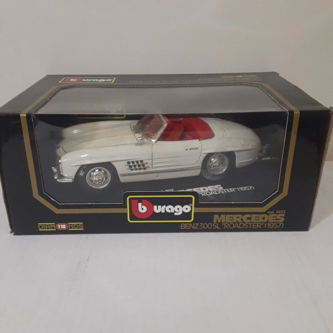 Bburago Mercedes-Benz 1:18 Scale Diecast & Toy Vehicles for sale