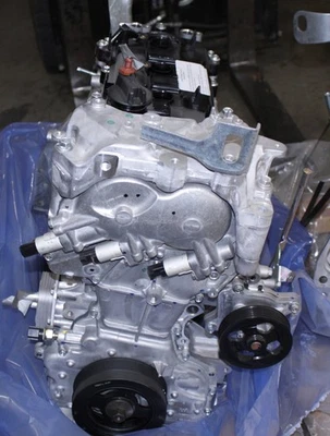 Motor Nissan Altima (2.5L, QR25DE) 10102-3KY0A fabricante de equipamento original - Imagem 1 de 4