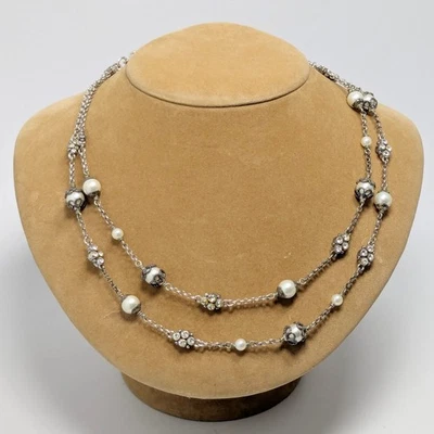Collar Brighton Atma Doble Hilo Tono Plata Imitación Perla Cristal Deslustrado Foto 1 de 4