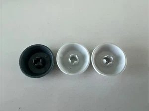 Bernina Thread Spool Caps Set of 3 Medium - Picture 1 of 2