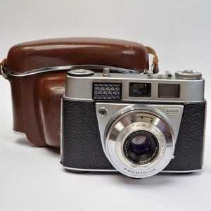 Kodak Retinette 1B Kamera mit Rodenstock Reomar 45mm Objektiv, Tasche, funktionstüchtig sehr guter Zustand - Bild 1 von 24