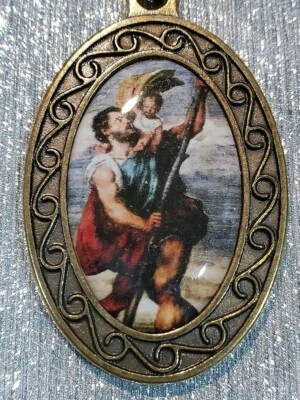 ST CHRISTOPHER / МОЛИТЬСЯ ЗА НАС ПОДВЕСКА ОЖЕРЕЛЬЕ ПОЛНЫЙ ЦВЕТ И БРОНЗОВАЯ ОТДЕЛКА - Изображение 1 из 4