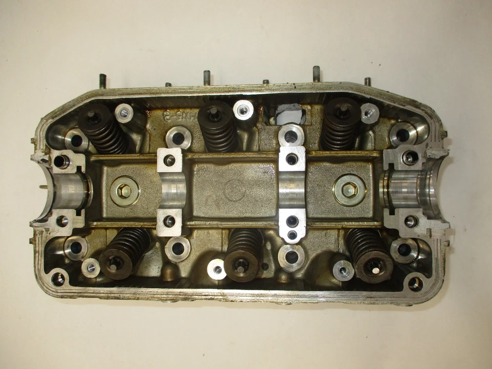 98 HONDA GL1500 GOLDWING LEFT CYLINDER HEAD - Image 1 of 4