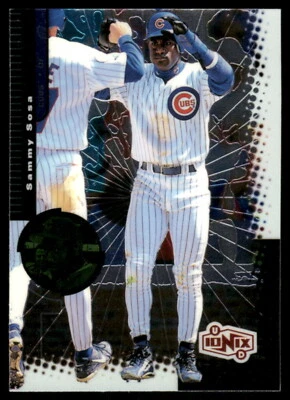 1999 UD Ionix #15 Sammy Sosa - Image 1 of 2