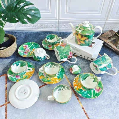 Juego de tetera Hermes Passifloral con taza y platillo a juego, 15 piezas. Lujo Foto 1 de 4