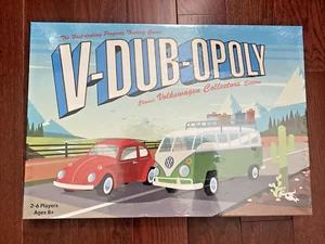 Volkswagen V-DUB-OPOLY Monopoly Classic Volkswagen Collector’s Edition - Picture 1 of 3