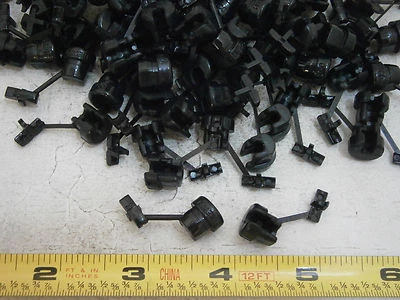Heyco 1060 Strain Relief Bushings SR 2M-1 3/8" Hole Nylon Black Lot of 20 #5743
