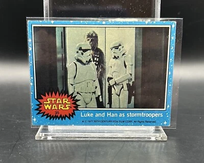 1977 Topps Star Wars #35 Luke Skywalker & Han Solo as Stormtroopers Jedi Leia - Image 1 of 2