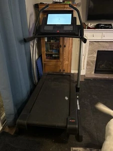 NordicTrack Commercial X22i Incline Treadmill (NTL29221) - Picture 1 of 13