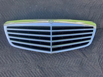 10-13 Mercedes W221 S400 S550 capó radiador parrilla 2218800483 OEM Foto 1 de 4