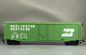 Tyco - Burlington Northern - 50' P/D Box Car + Wgt # 100024 - Picture 1 of 6