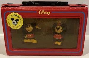 VTG Disney Characters Red Vinyl Carry Case W/ Mickey & Minnie + Disneyland Map - Picture 1 of 2
