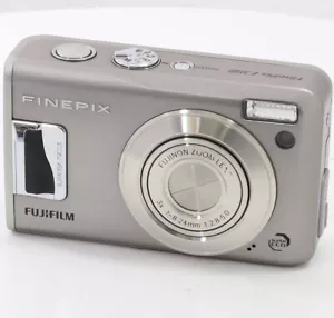 Cámara digital Fujifilm Finepix F31FD cámara con zoom óptico 3x excelente estado - Imagen 1 de 9