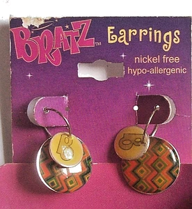 Vintage Bratz signiert mit Originalkarte silberfarbene Ohrringe Ohrhänger Creolen Retro Y2K - Bild 1 von 3